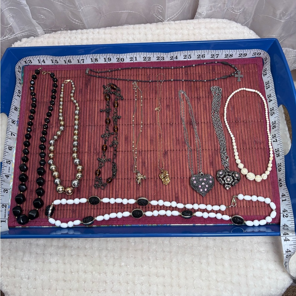 Jewelry Lot Necklaces total of 10